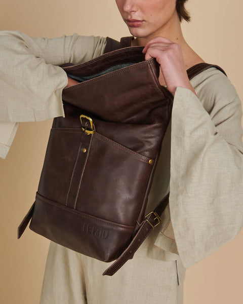 Workshop de Marroquinería Presencial: Crea tu Bolso o Mochila de Cuero