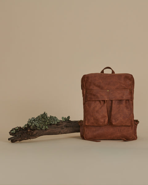 Mochila Metri Cuero Caramelo 15"